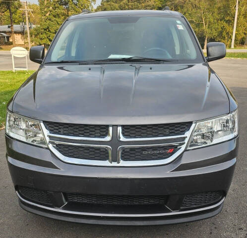 Used 2017 Dodge Journey SE with VIN 3C4PDCAB5HT598802 for sale in New Lenox, IL