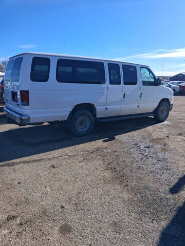 2013 Ford E-Series E-350 SD XLT