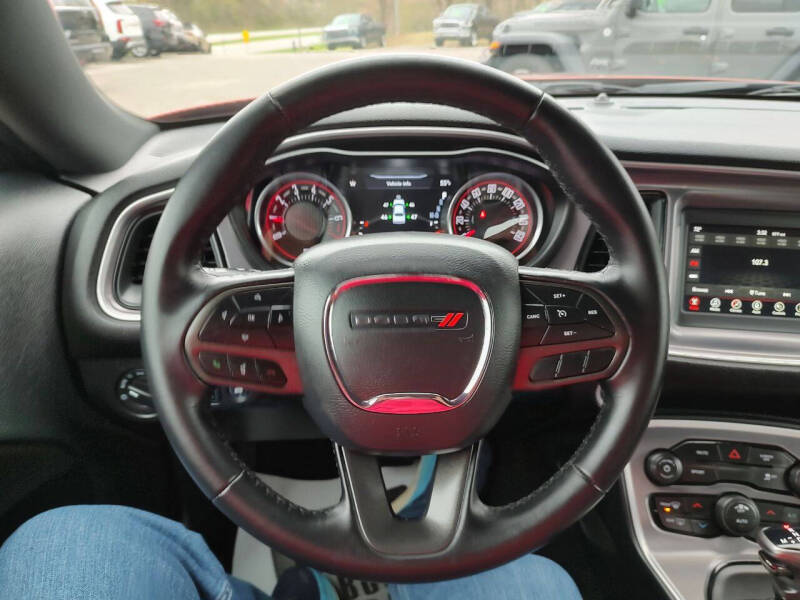 2021 Dodge Challenger SXT