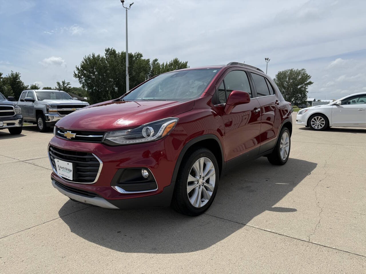 2019 Chevrolet Trax Premier photo 2
