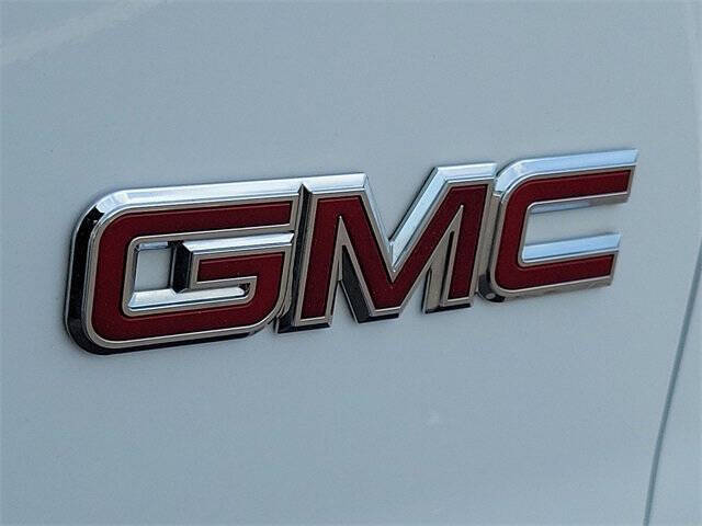 2022 GMC Savana 2500