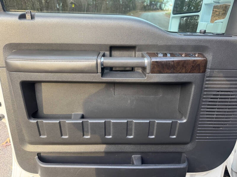 2016 Ford F-250 Super Duty Platinum