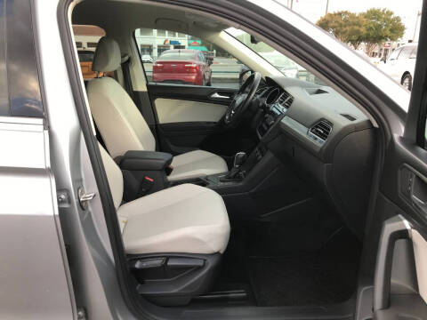 2019 Volkswagen Tiguan SE