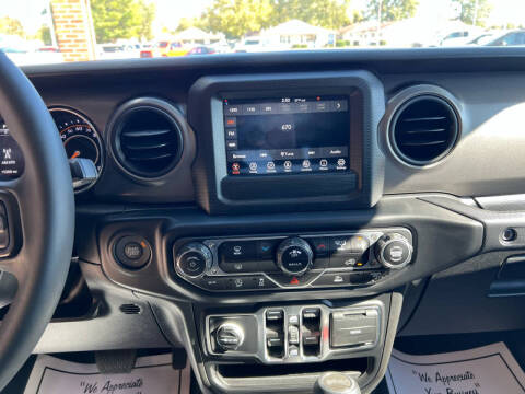 2023 Jeep Wrangler Willys