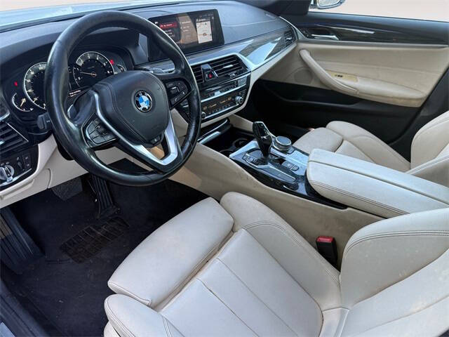 2018 BMW 5 Series 530i