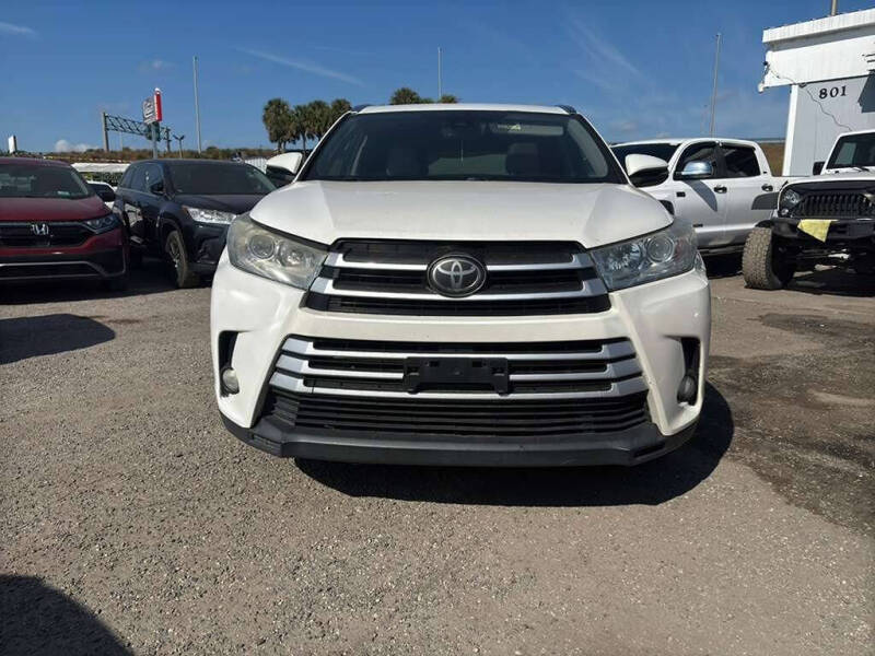 2017 Toyota Highlander XLE