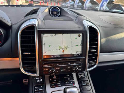 2012 Porsche Cayenne Turbo