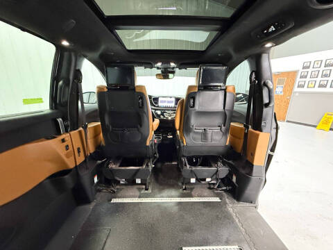 2022 Chrysler Pacifica Pinnacle