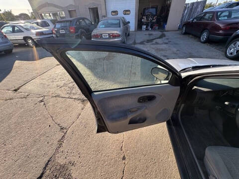 2002 Saturn S-Series SL2