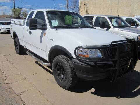 2000 Ford F-150 for sale at W & W MOTORS in Clovis NM