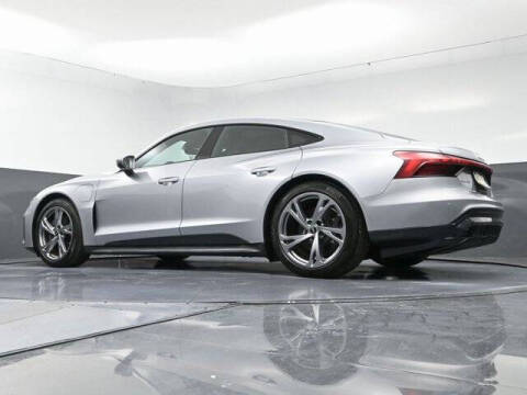 2022 Audi e-tron GT quattro Premium Plus