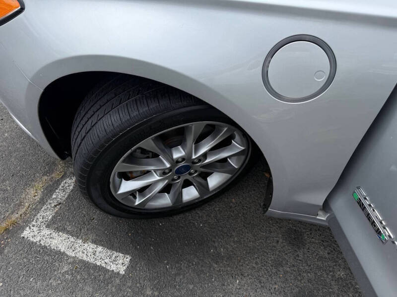 2017 Ford Fusion Energi SE Luxury