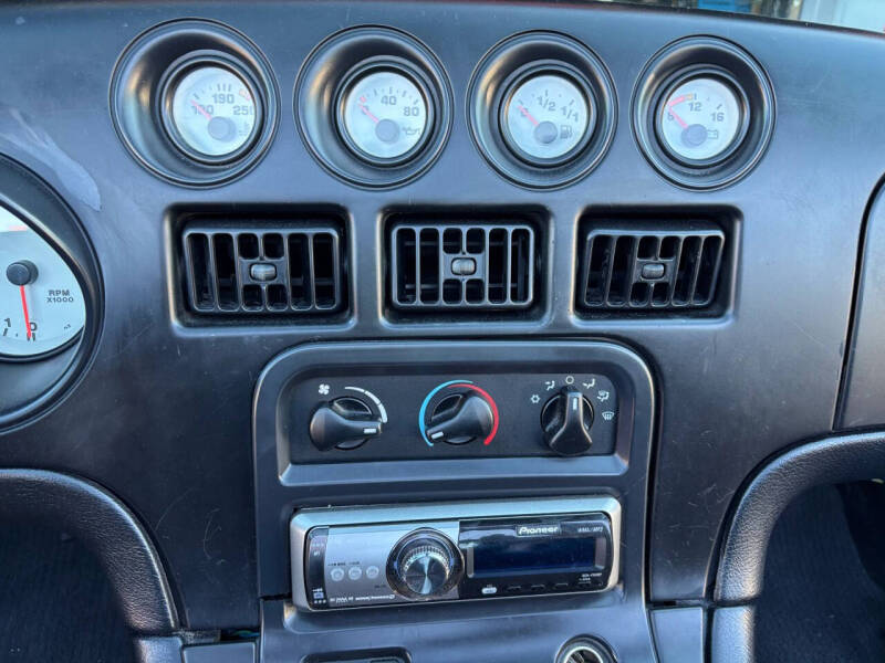 1996 Dodge Viper RT/10