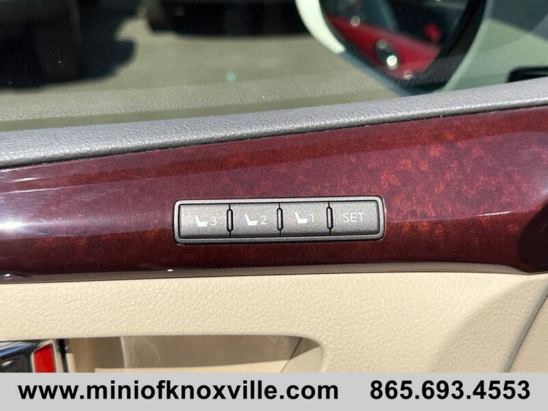2014 Lexus LX 570