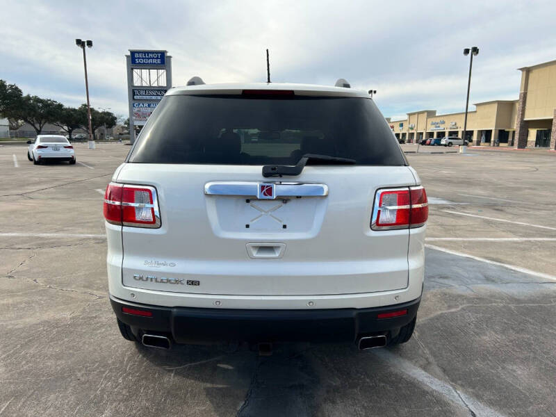 2010 Saturn Outlook XR-L Premium