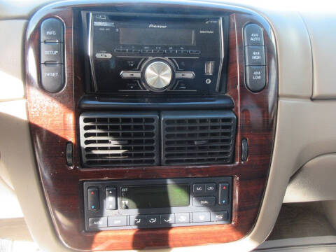2005 Ford Explorer Limited
