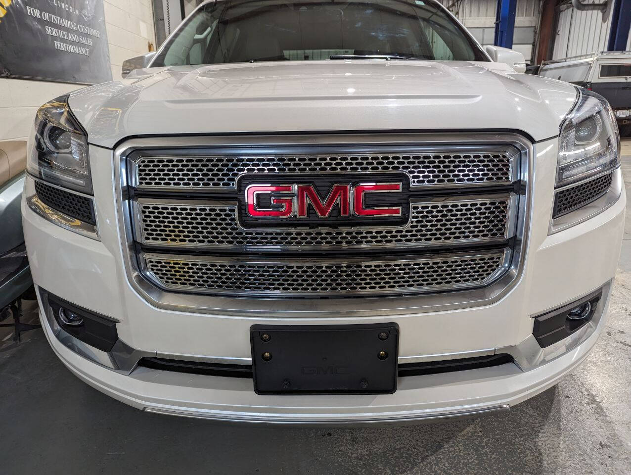 2014 GMC Acadia