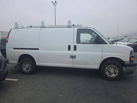 2023 Chevrolet Express 2500