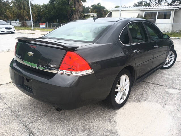 2006 Chevrolet Impala for sale at Auto Outlet Of Manatee in Palmetto, FL