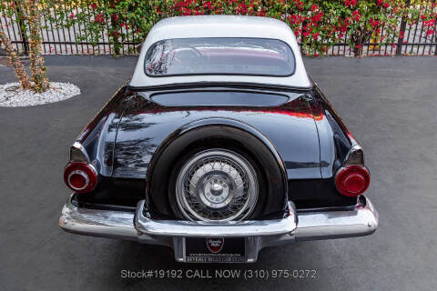 1956 Ford Thunderbird