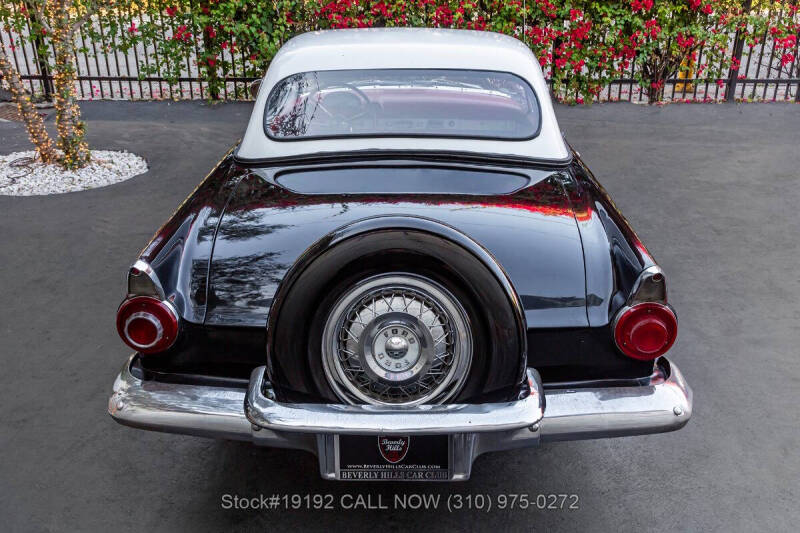 1956 Ford Thunderbird