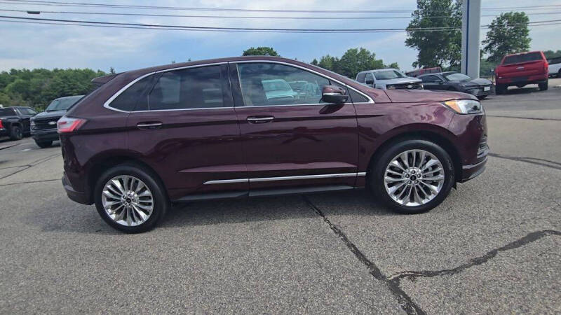 2024 Ford Edge Titanium