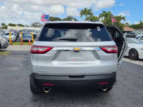2020 Chevrolet Traverse LT Leather