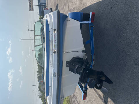 2012 Rinker 186BR