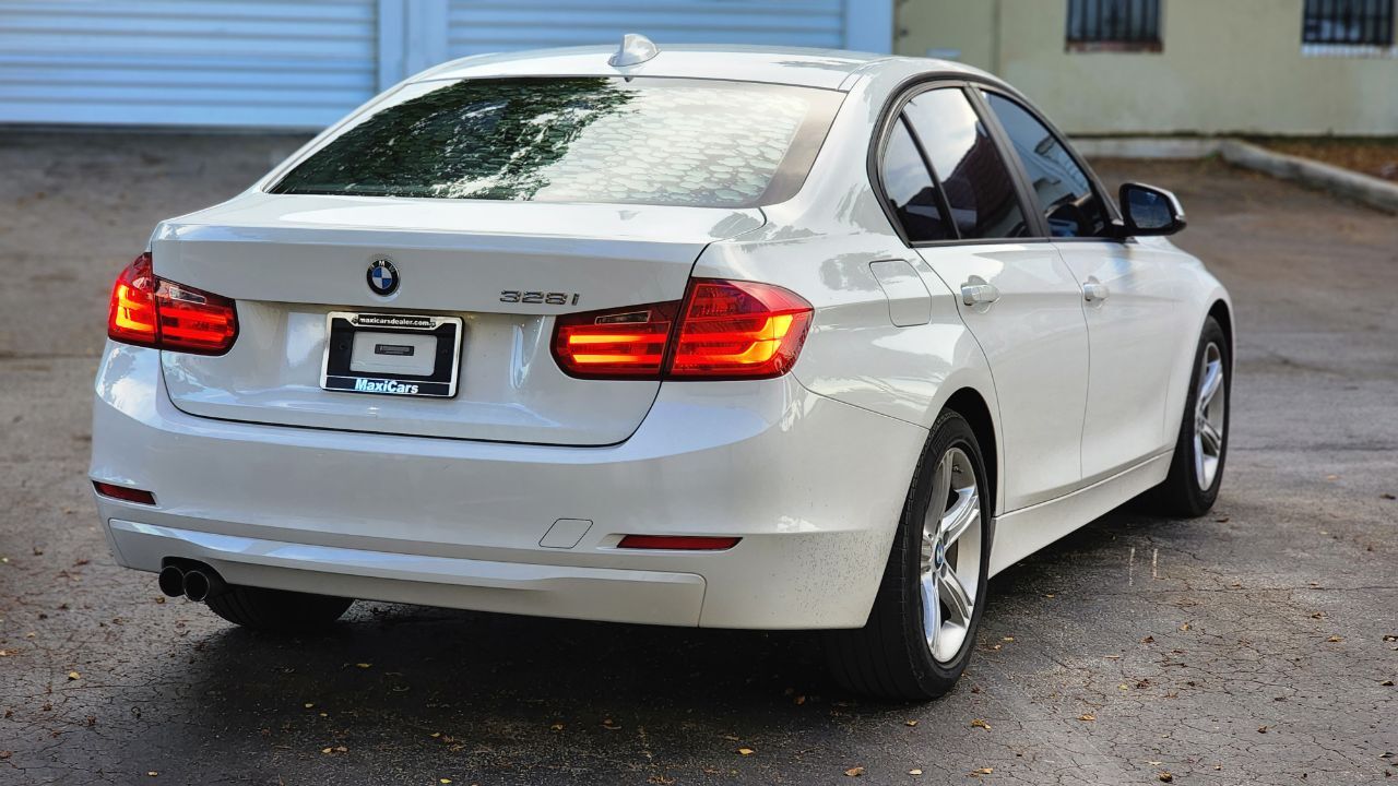 2014 BMW 3 Series  - $10,900