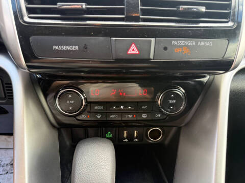 2024 Mitsubishi Eclipse Cross SE