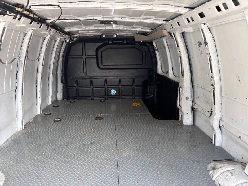 2020 Chevrolet Express 2500