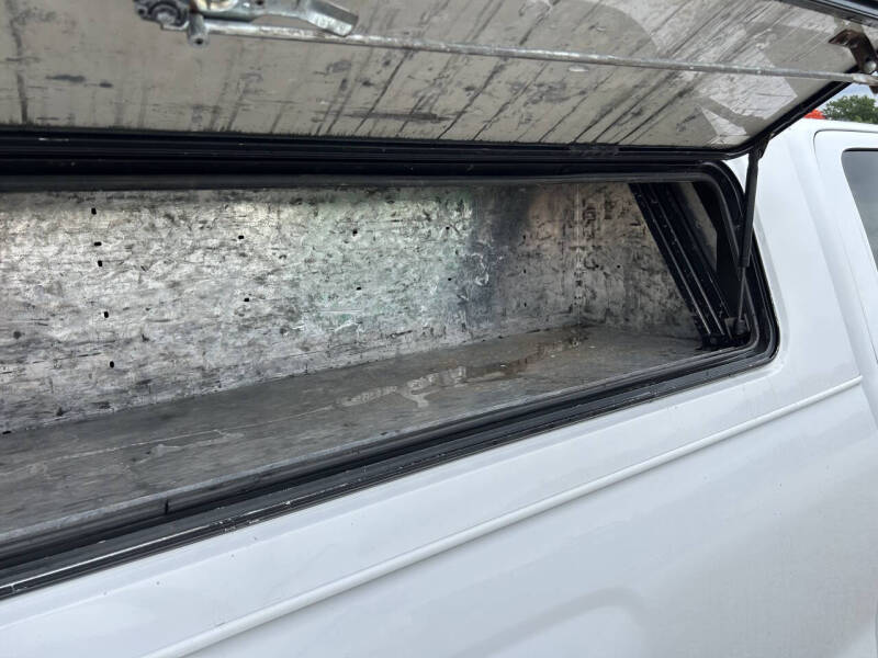 2016 ARE 8' Contractor Camper Shell