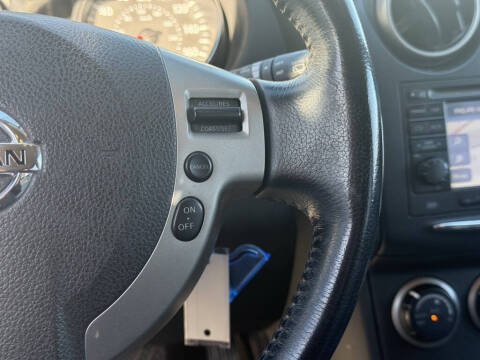 2011 Nissan Rogue SV