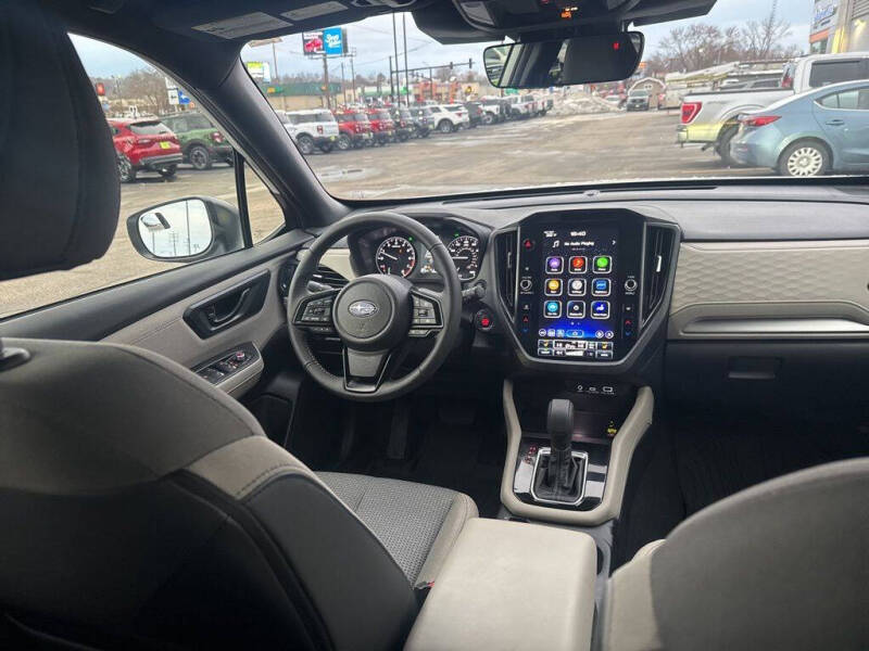 2025 Subaru Forester Premium