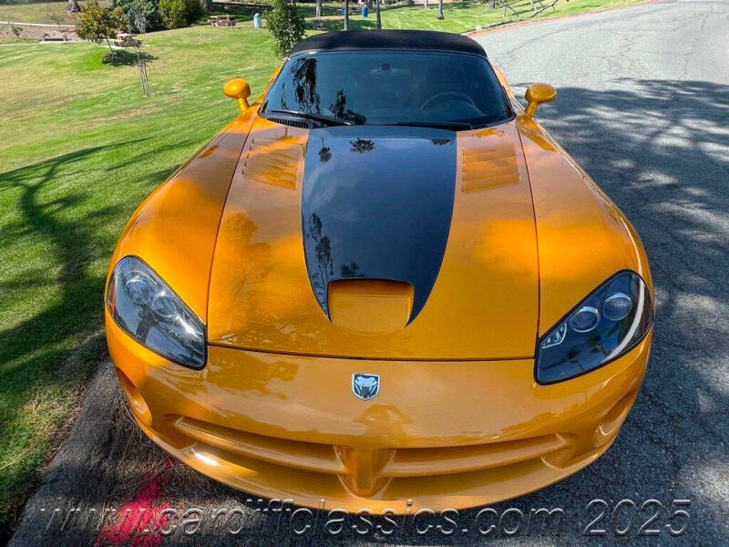 2003 Dodge Viper SRT-10