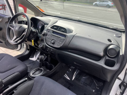 2012 Honda Fit Sport