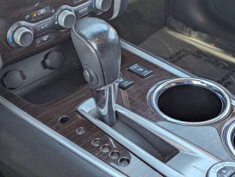 2016 Nissan Pathfinder SL