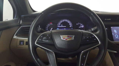 2017 Cadillac XT5