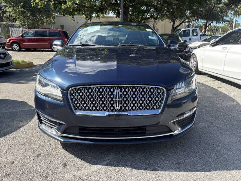 2017 Lincoln MKZ Select