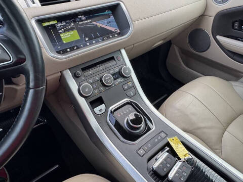 2017 Land Rover Range Rover Evoque SE