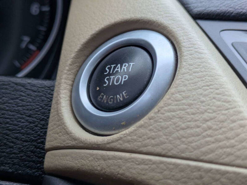 2015 BMW X1 sDrive28i