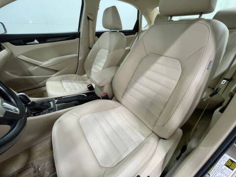 2015 Volkswagen Passat 2.0L TDI SEL Premium