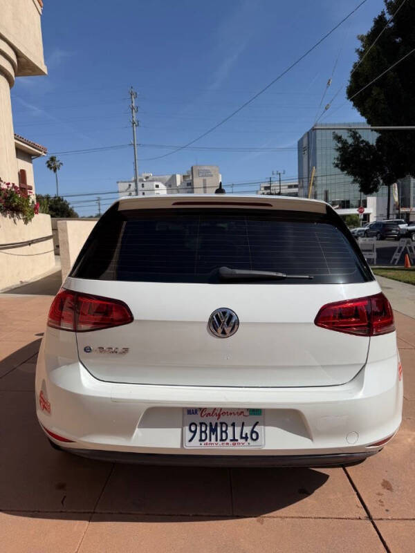 2016 Volkswagen e-Golf SE