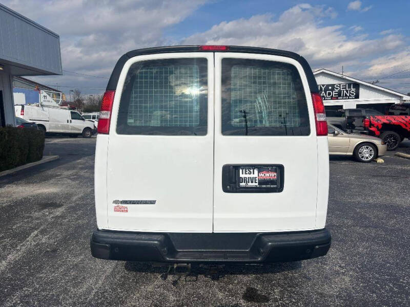 2021 Chevrolet Express 2500