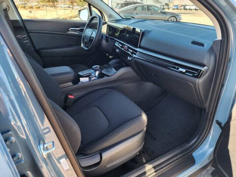 2026 Kia Sportage Hybrid S