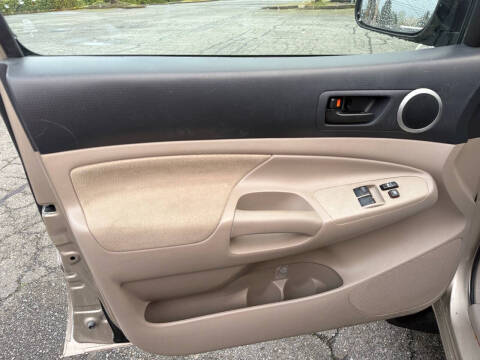 2005 Toyota Tacoma V6