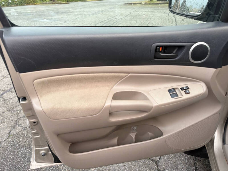 2005 Toyota Tacoma V6