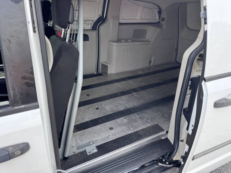 2014 RAM C/V