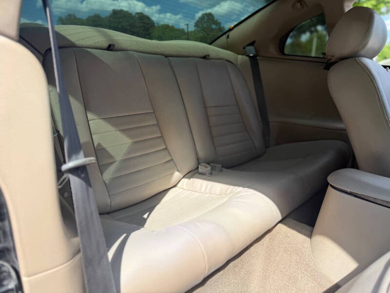 2004 Ford Mustang GT Deluxe