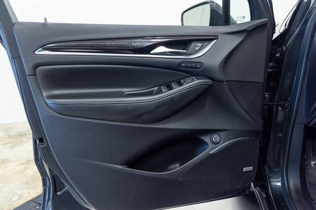 2020 Buick Enclave Avenir